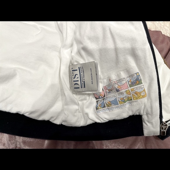 Moncler Bomber 2t with detachable hood+Duster bag+Hanger - Picture 10 of 14